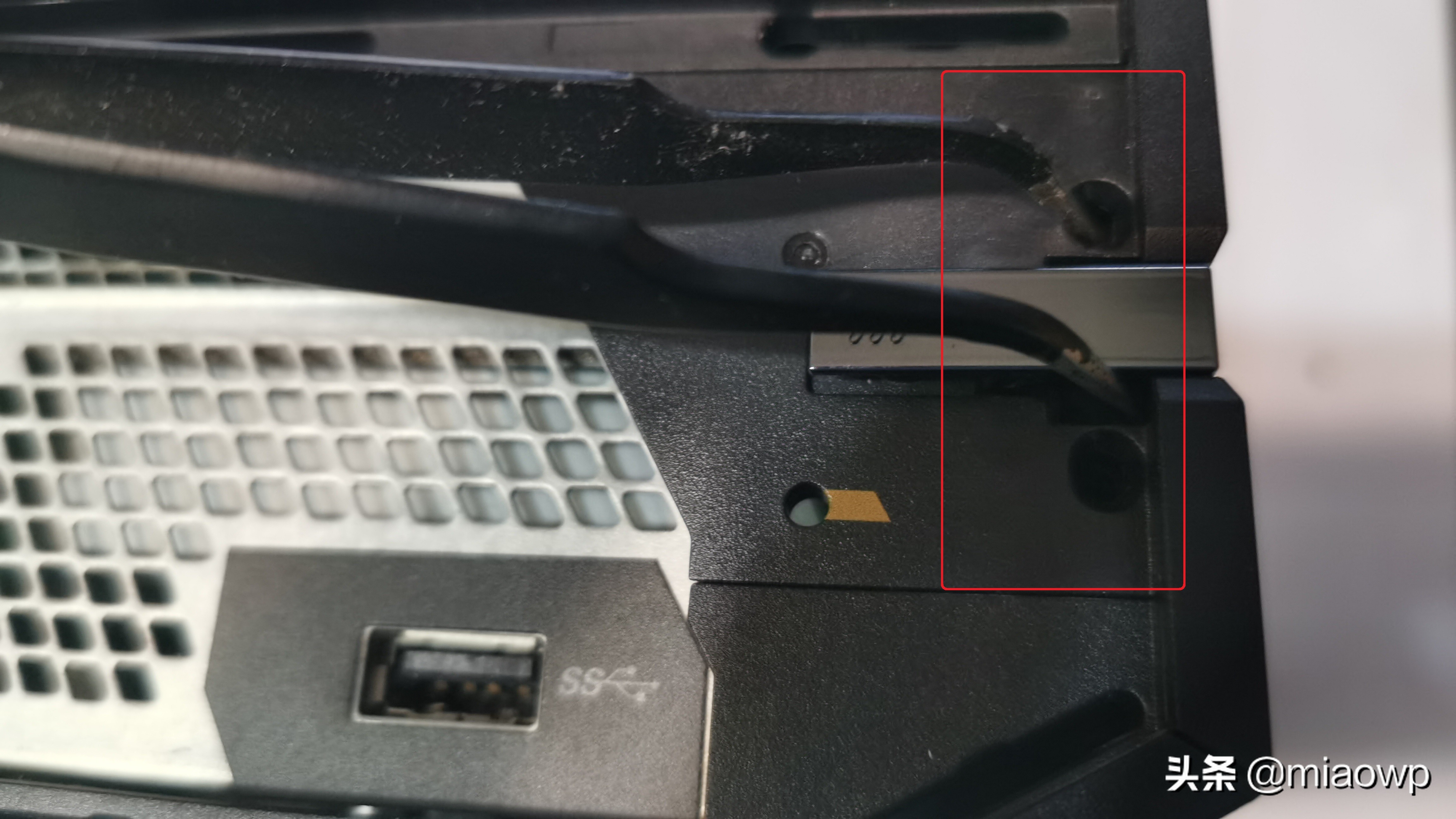 xboxone升级完开机黑屏,xboxone维修教程