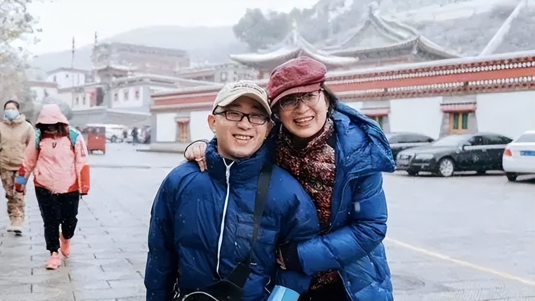 苦寻32年打拐妈妈与儿子团聚,打拐妈妈寻子完整版