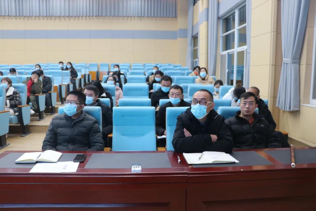 鍏充簬婵槼甯傜豢鍩庝腑瀛︾殑瑙嗛,缁垮煄涔嬪０