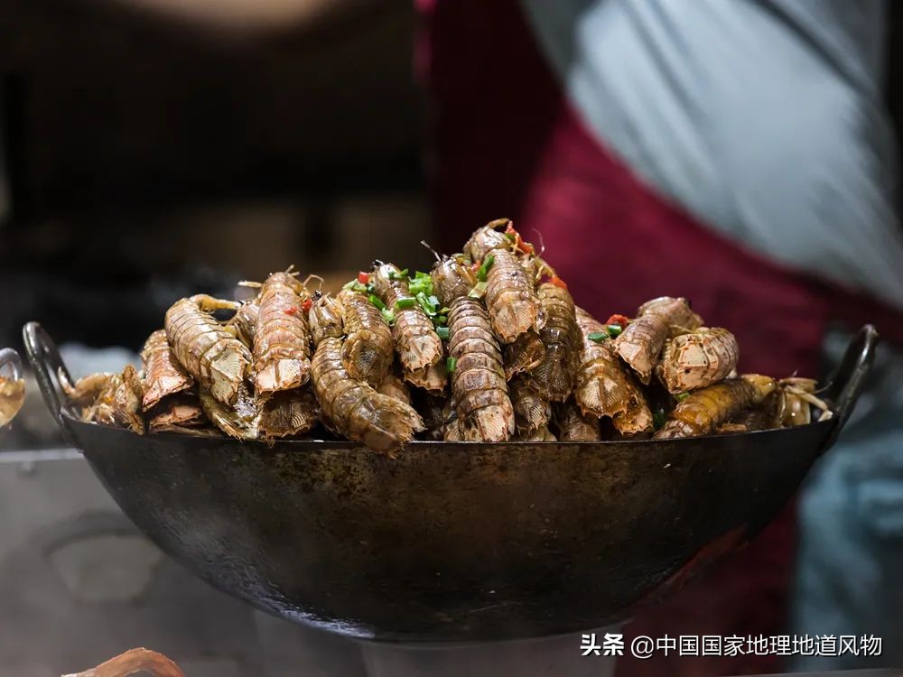中国哪里可以吃超大皮皮虾,中国吃皮皮虾最好的地方