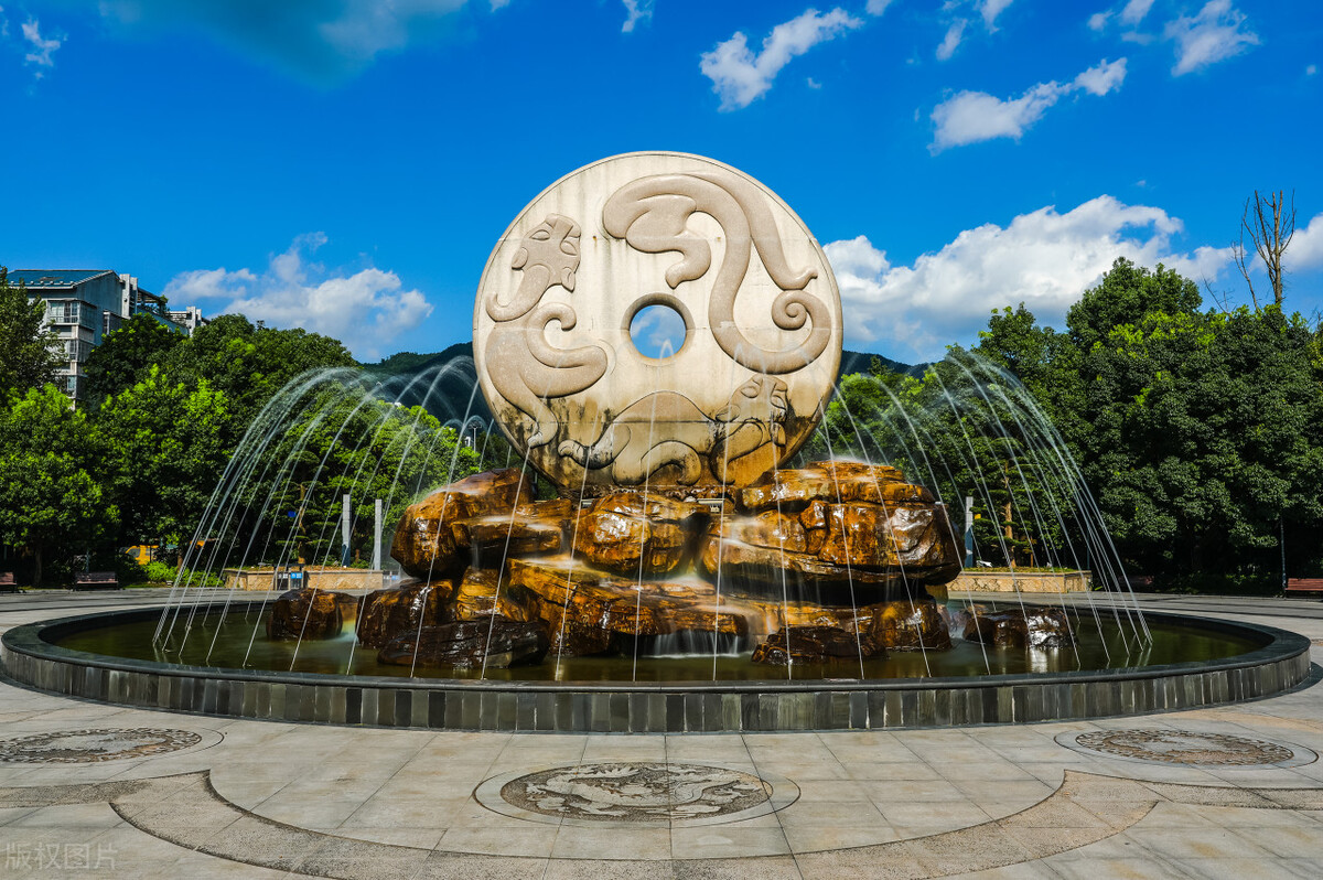 玉文化的四个时期及内涵,玉在中国文化中的地位和精神寓意