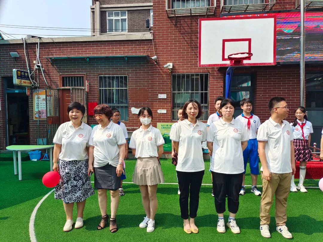 瀛ｅ繂鐣欏鏈潵鍙湡,瀛ｅ繂鐣欏鏃跺厜鏈変綘姣曚笟鍏哥ぜ鏆栧満