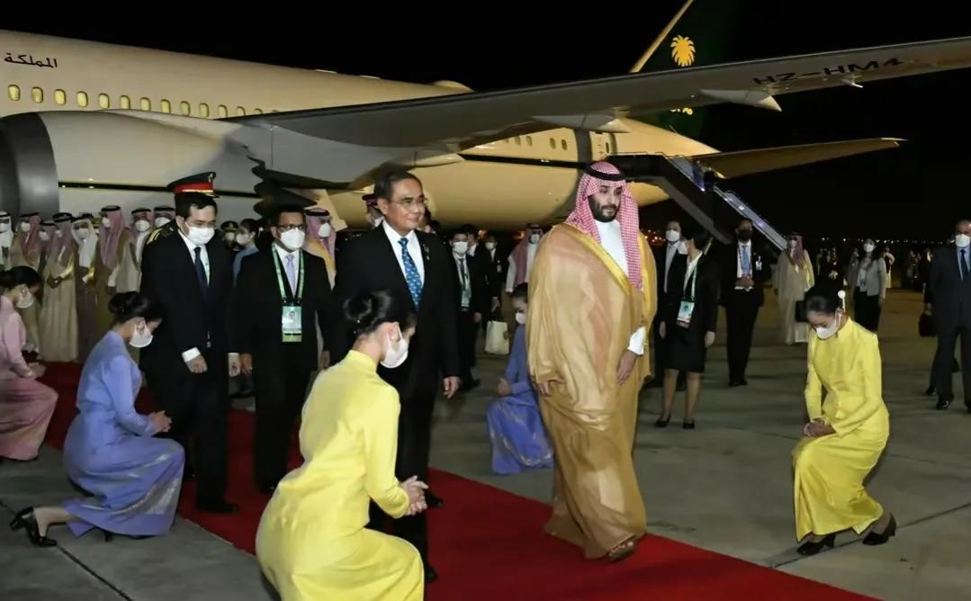 一颗钻石引起的惨案,一颗钻石引发的国际大案