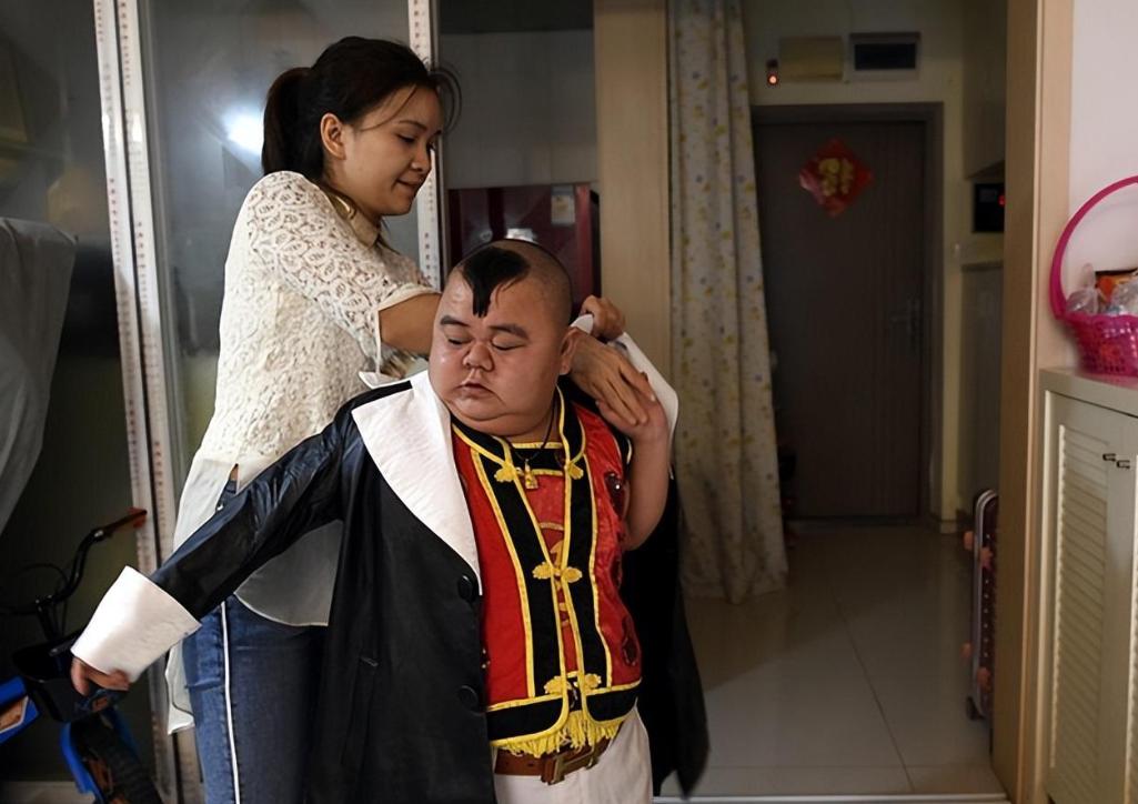 亚洲神童小布丁多大了,小布丁张荣和李连红分手了吗