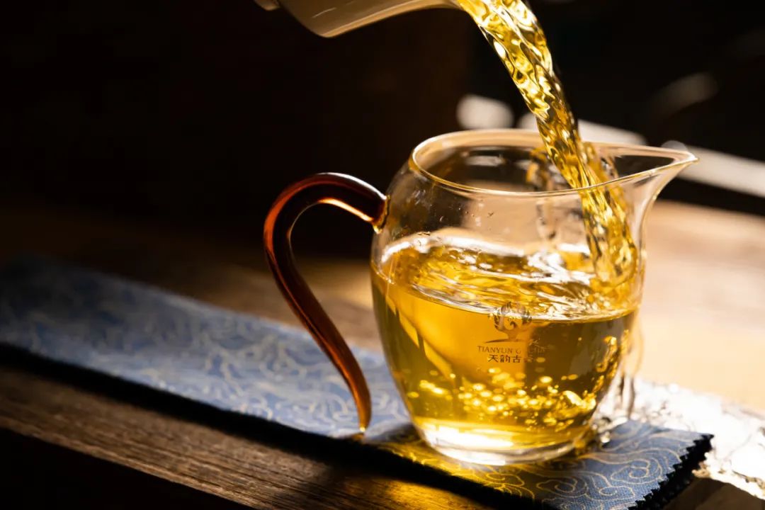 班章五寨老曼峨古树茶价格,班章五寨老曼峨古树茶