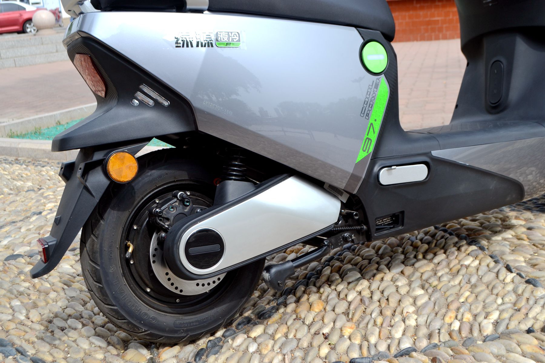 绿源s70液冷,绿源S70液冷电动车真实感受