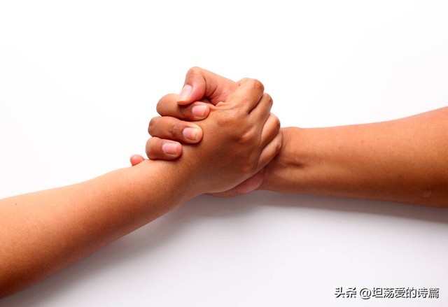 是友情重要还是爱情重要,爱情和友情哪一个更重要