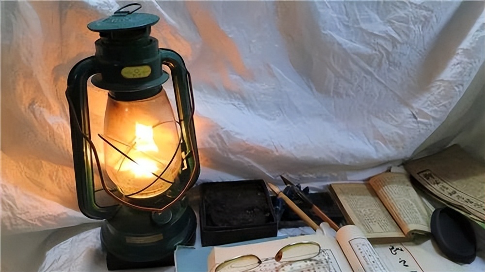 老年人必备的10件老物件,父母辈的老物件怀旧