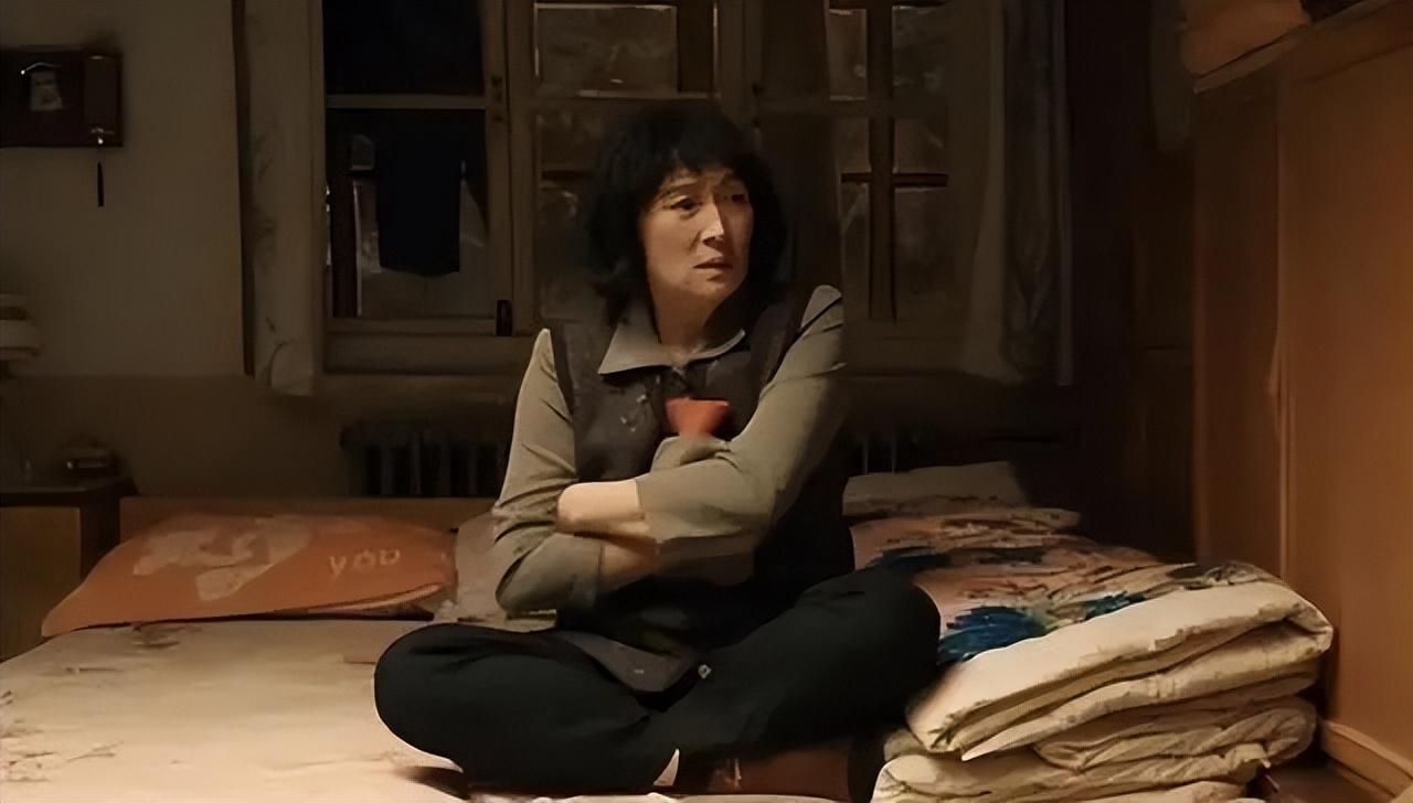 阔别内娱22年，一回归就成“妈圈顶流”，这位“挂历女神”有多牛