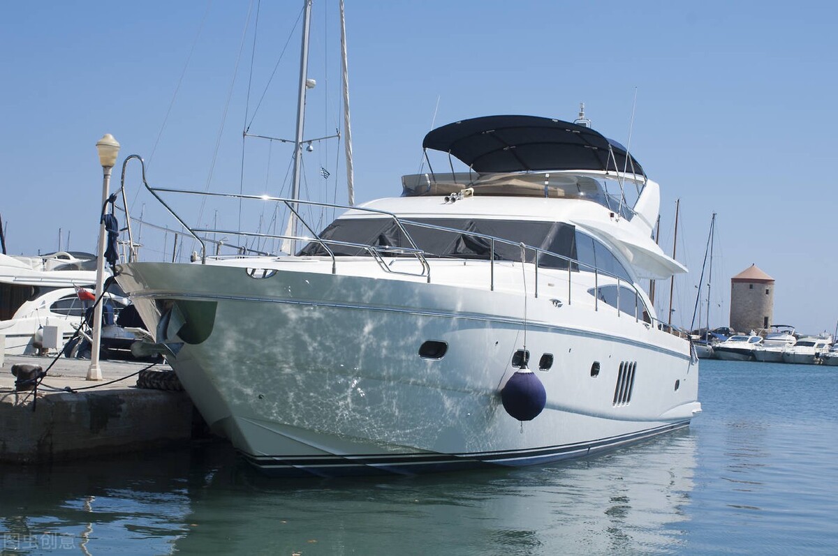 秦奋一生有钱吗,秦奋比王思聪有钱