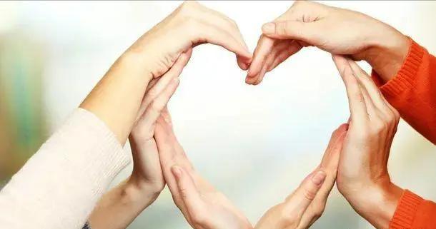 老年脑梗塞患需要心理抚慰，抑郁情绪对治疗和康复不利