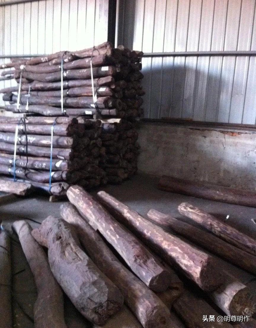 在印度买小叶紫檀原木,印度小叶紫檀手串怎么分级