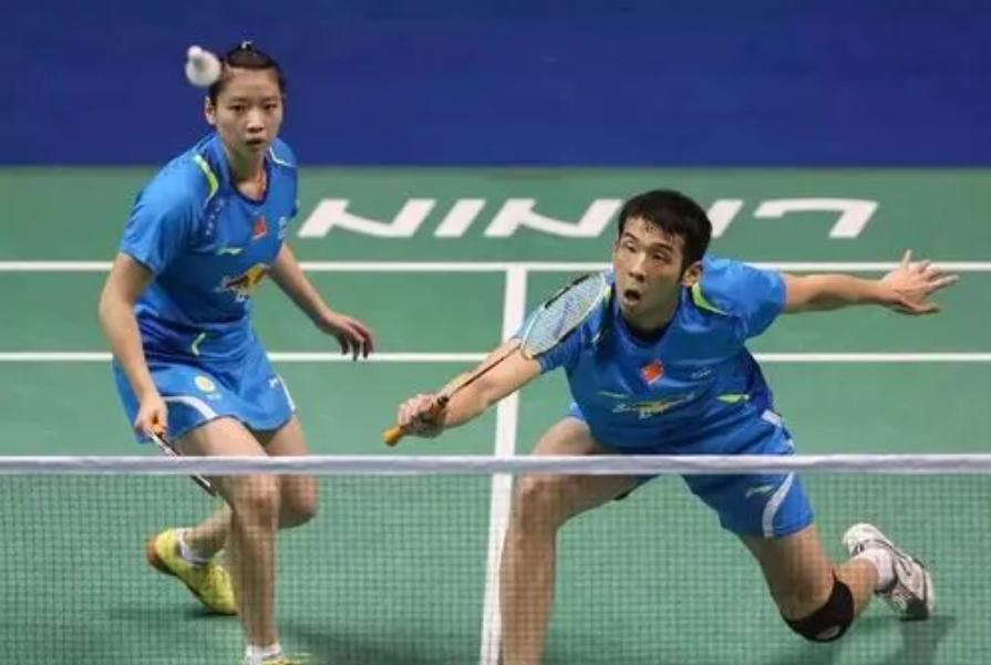 羽毛球混双打法战术,羽毛球混双的基本战术