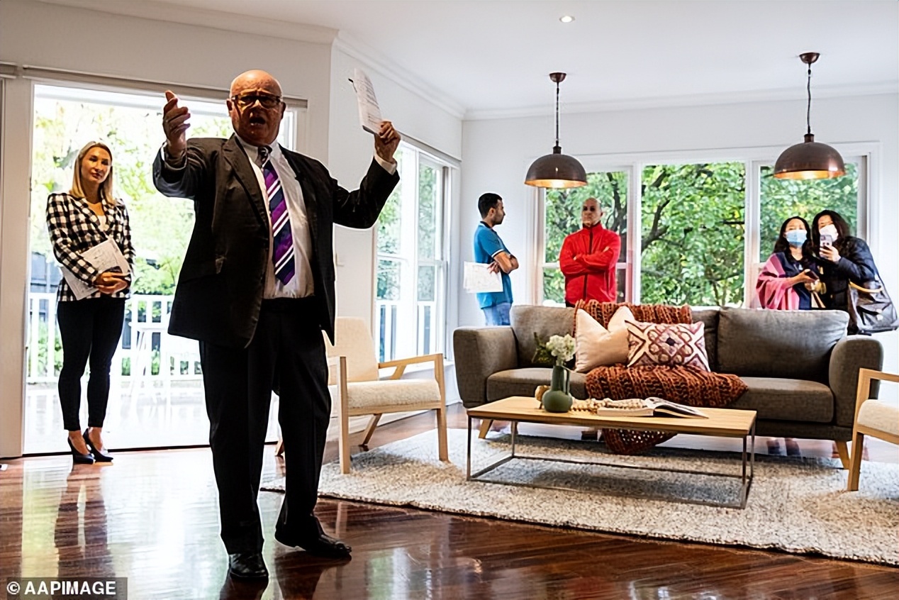 澳洲物价+*款贷**+汽油+电费统统暴涨！每个月多付上千刀？