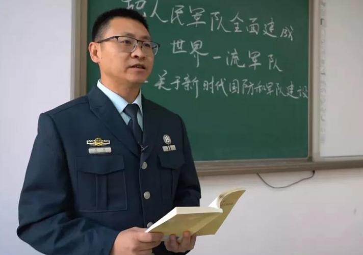 部队文职是什么事业编还是公务员,军队文职退休待遇和公务员的区别