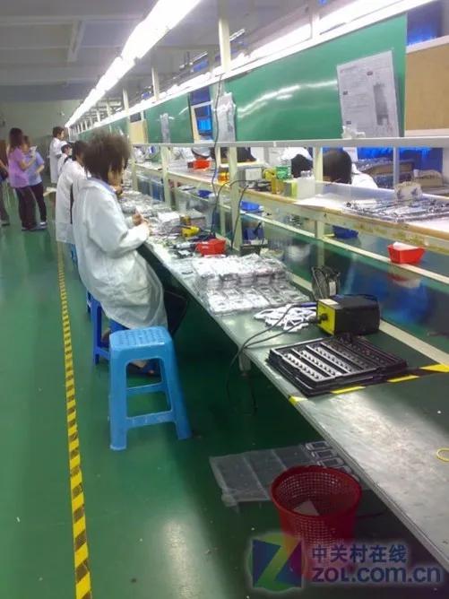 大学生玩游戏工作被辞退,玩游戏被公司劝退