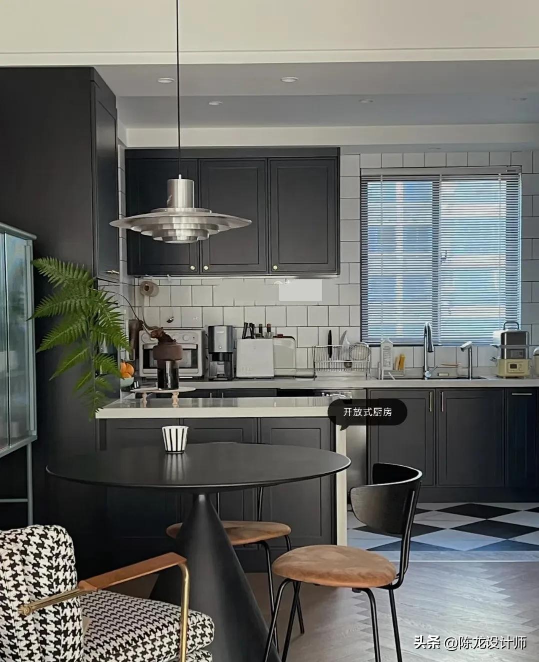 安徽女主因太会布置而走红，把126㎡家装得堪称教科书，太高级了