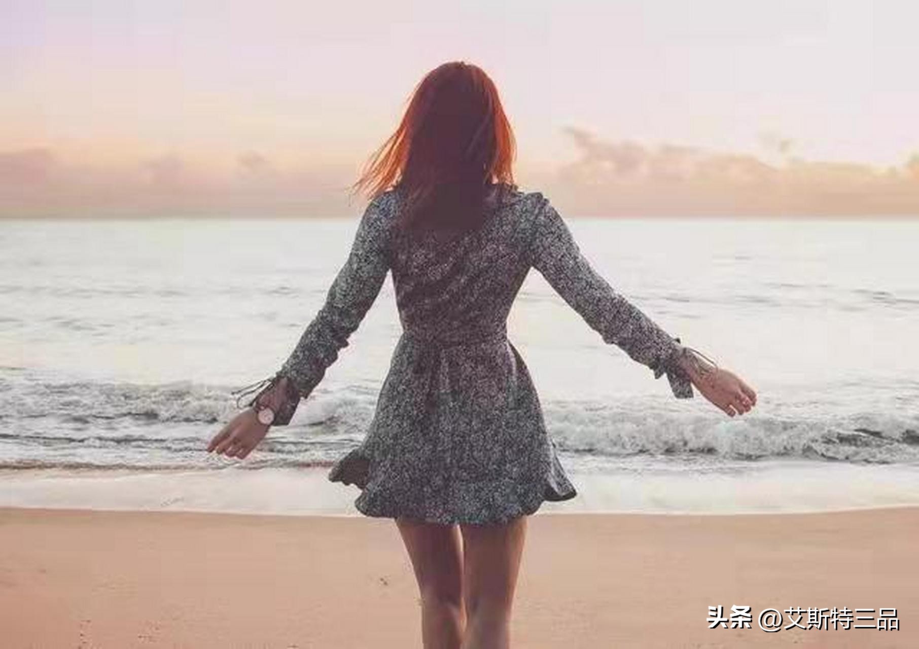 40岁女人的觉醒，清醒的活法：努力赚钱