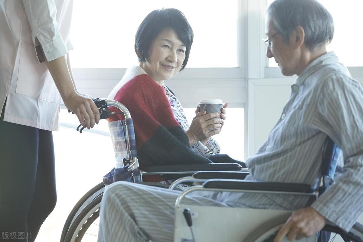 觉得父亲有些行为很丢人,有这样的父亲真丢人