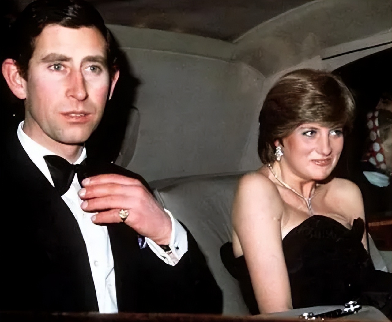 她死在亿万婚姻中