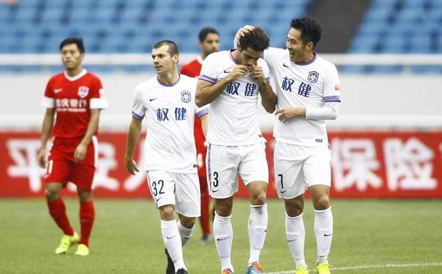 足坛爆料：某足球俱乐部前董事长董文胜受贿，牵出国足输越南原因