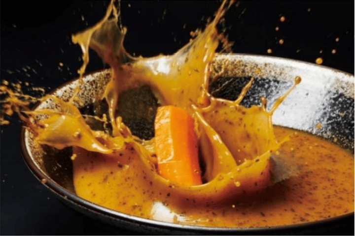 无印良品优衣库白t,优衣库最值得买的3款白色t恤