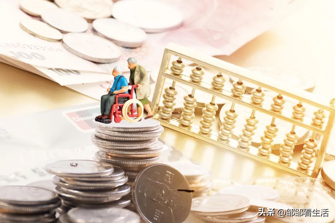 五险一金全部由个人承担合法吗,产假期间个人承担五险一金吗