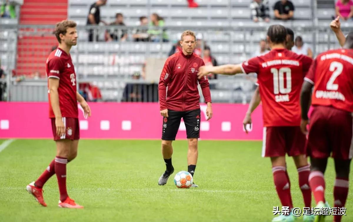 世界足坛史上十大巨星top10,世界足坛十大名帅最新排名