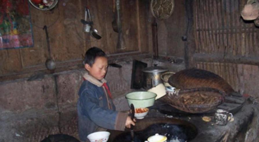 热辣按摩师激发女性渴望，惊人审判揭晓！