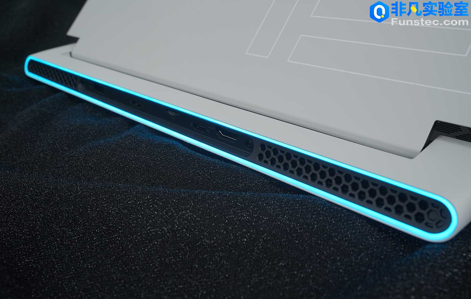 alienwarex16娣卞害浣撻獙,杞‖鍏兼柦v0.3娓告垙鏀荤暐