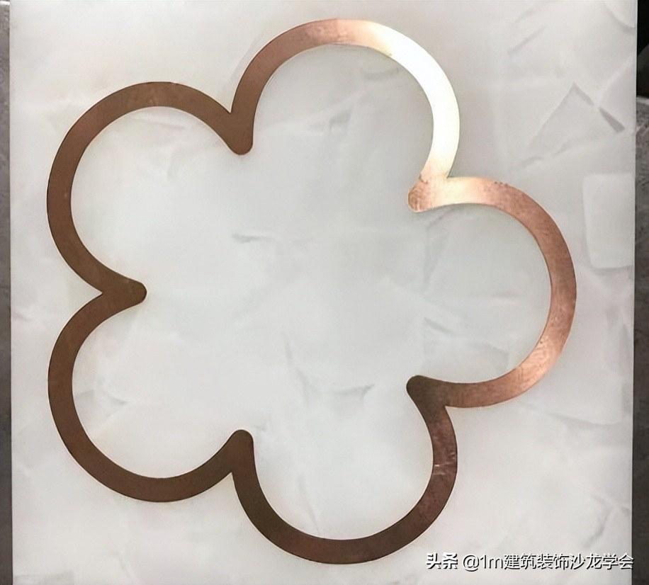 玻璃和玉石材质有什么区别,透光玉石玻璃是什么