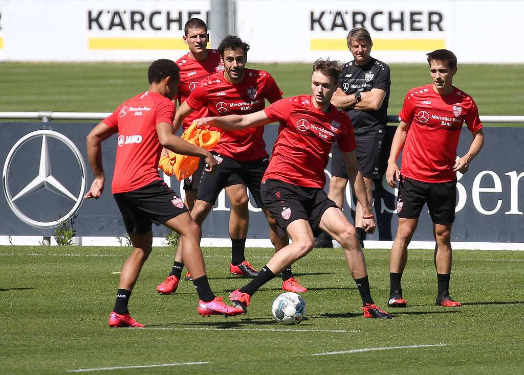 12.14足球解析,斯图加特vs拜仁竞彩推荐,胜平负推荐,二串一