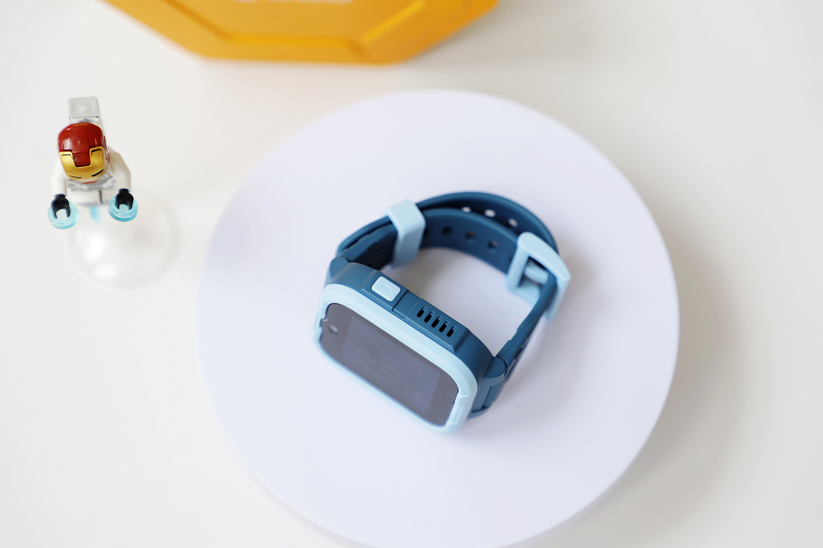 华为儿童手表4 pro和360 10x哪个好 (360儿童电话手表10x定位测评)