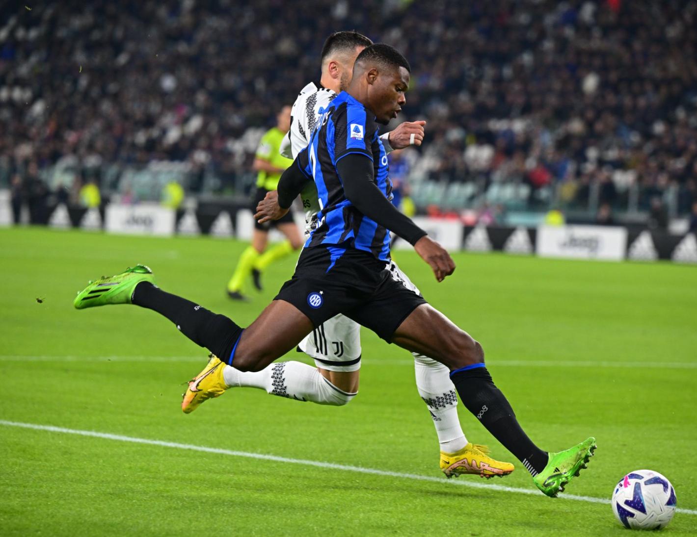 国米三员大将复出,国米最新阵容大揭秘惊艳球迷眼球