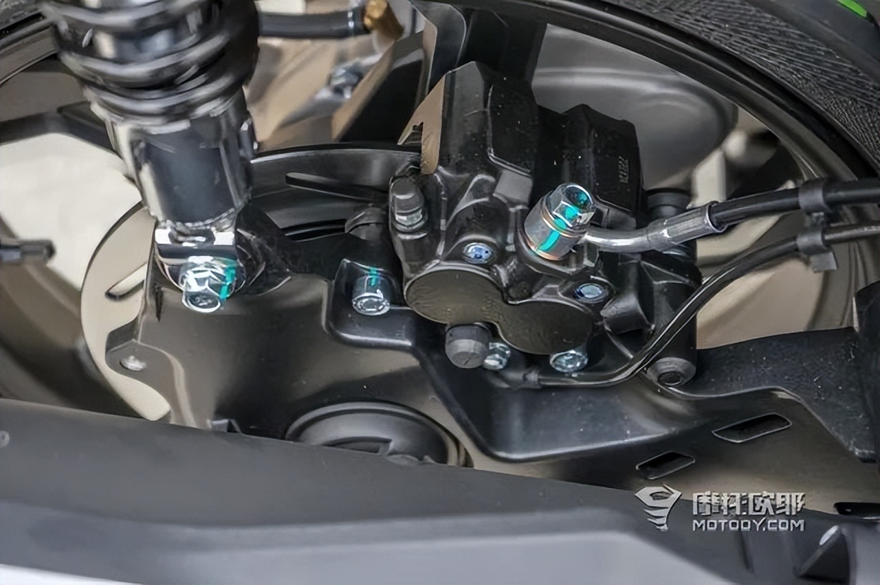 赛科龙rt1真实感受,赛科龙rt1深度测评多少排量