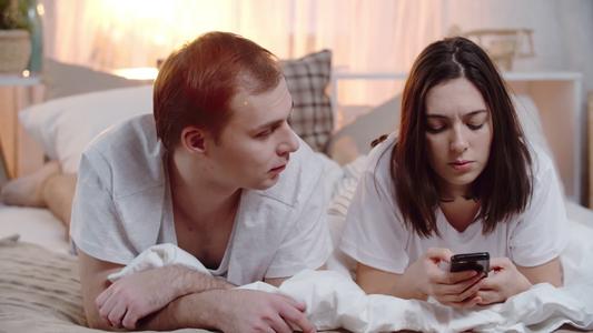 偷偷浏览不良网站网警会警告吗,偷看网站删除记录还会被发现吗