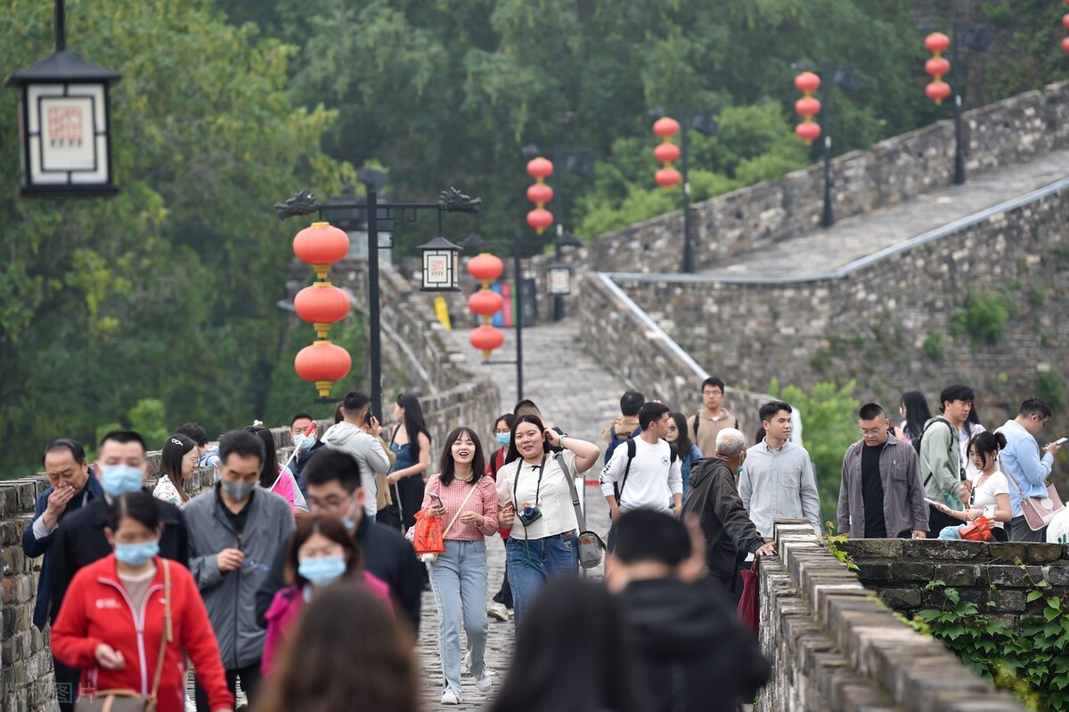 喜欢美食的朋友不要错过,喜欢美食的人要去哪些城市旅游