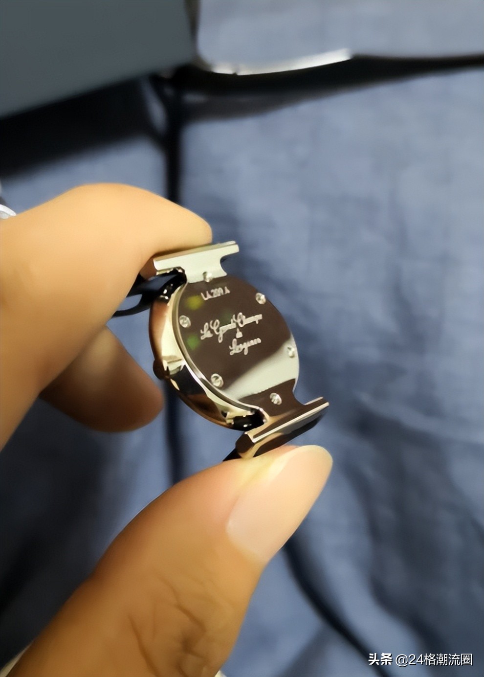 浪琴嘉岚女表皮带图片,浪琴嘉岚金盘金面男款皮带