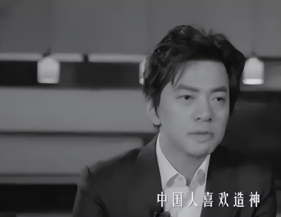 “复旦女神”陈果：从万人追捧到跌落神坛，她到底做错了什么？