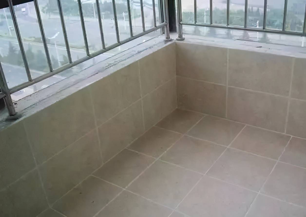 阳台下水管漏水最新修补方法,阳台下水管漏水维修