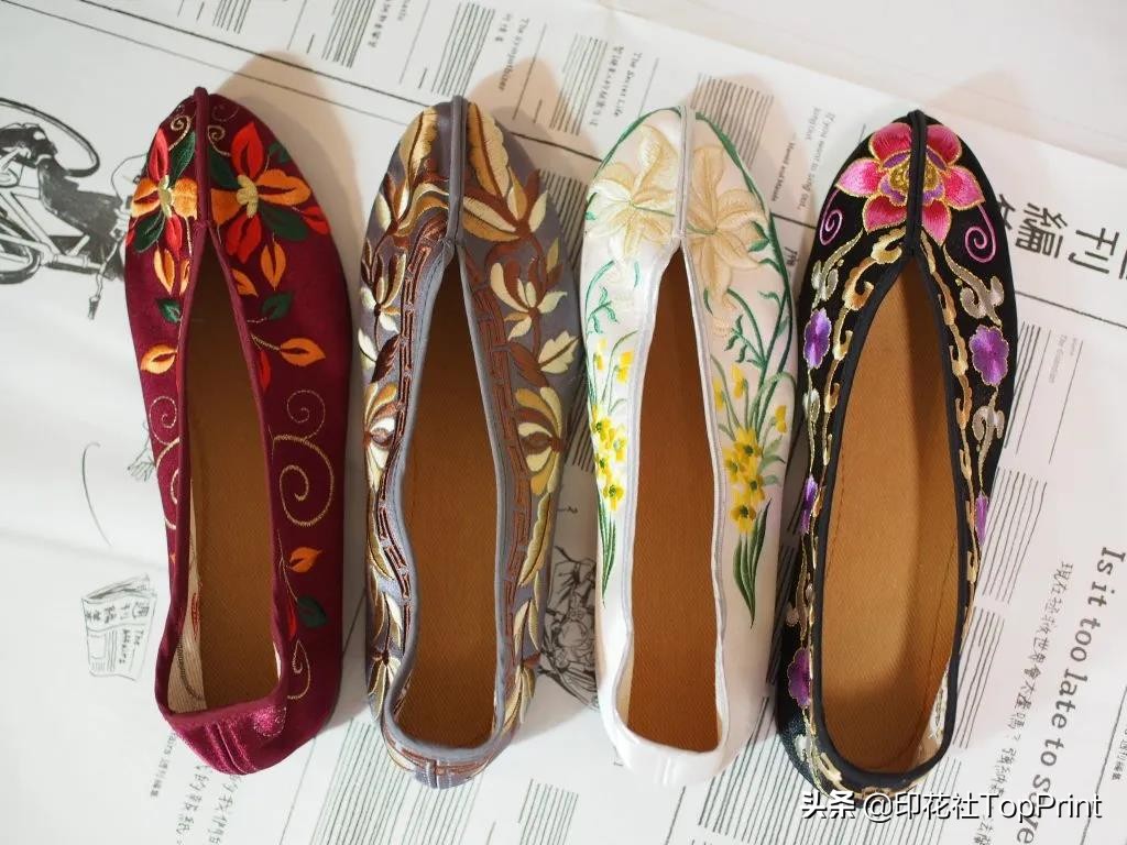 复古中国风绣花鞋,时尚百搭绣花鞋中国风