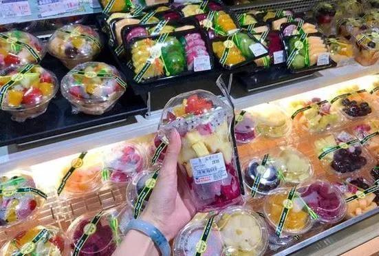 超市购物这些食物不能买,超市里这些东西千万别吃