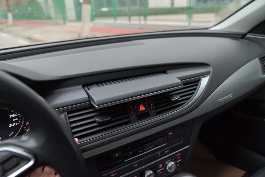 17款a72.0t四驱quattro,老款a7四驱quattro