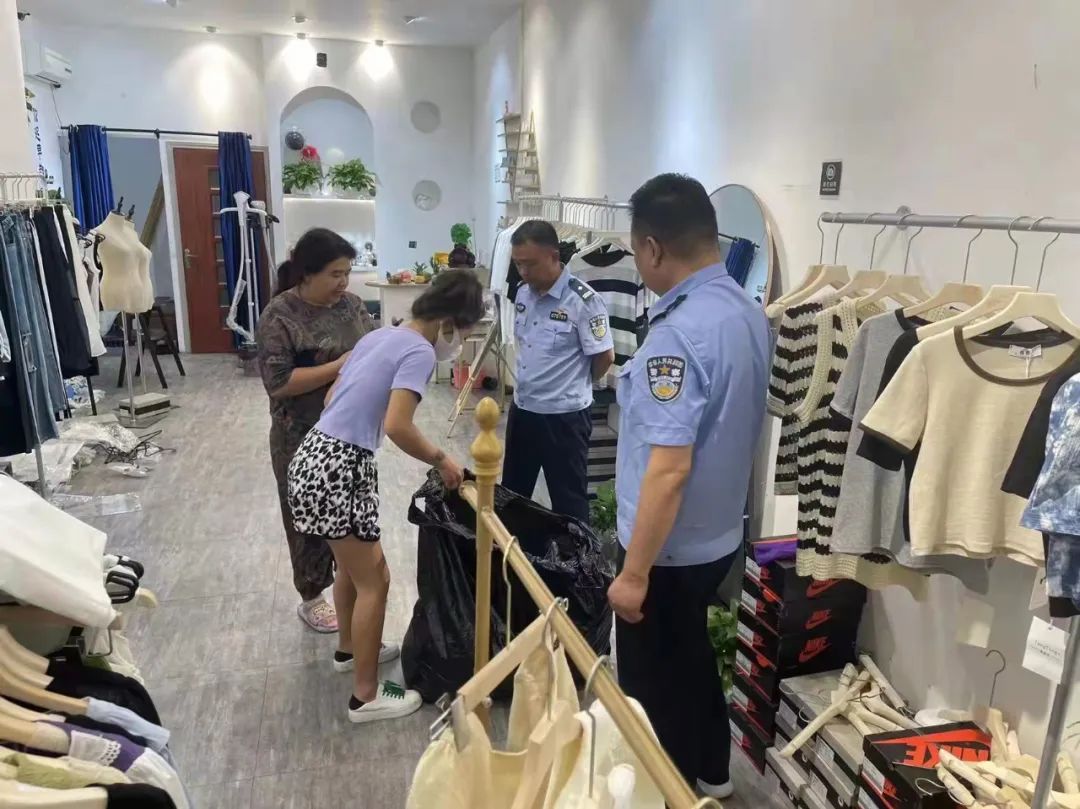 好心群众拾金不昧民警及时联系,群众大意失证件民警热心帮找回