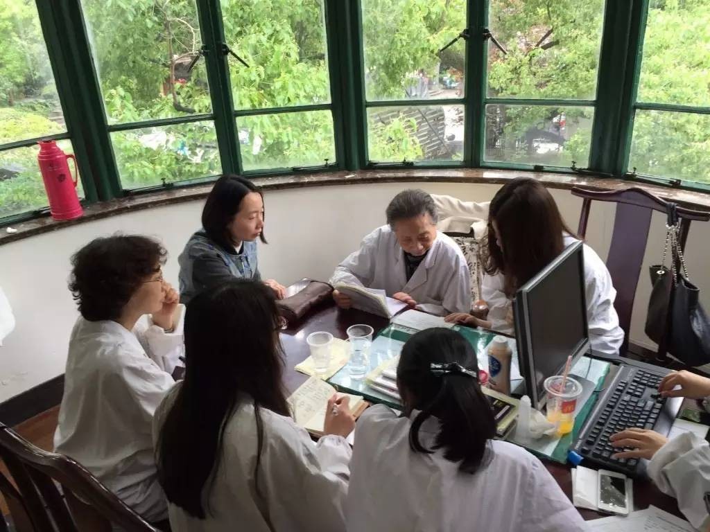 102岁朱南孙国医养生4个秘诀,九十岁老中医朱南孙