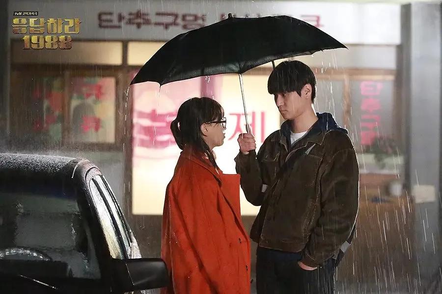 请回答1988冬日必备,韩剧请回答1988看完第一集的感受