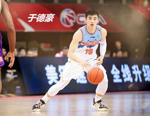 2021-2022赛季cba抢断王,2016-2017cba赵继伟绝杀