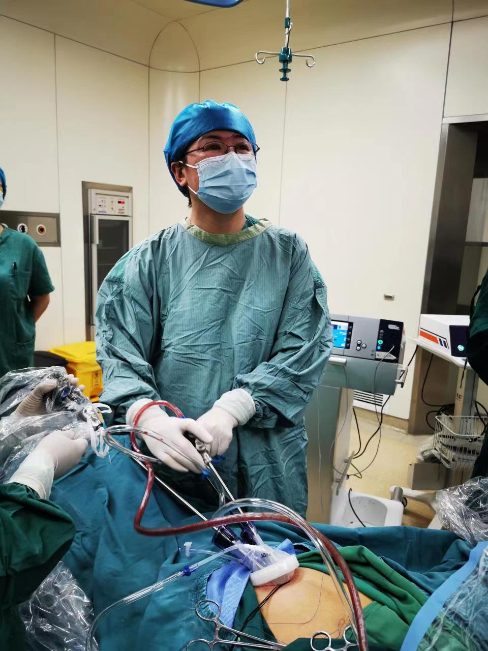 子宫肌瘤从肚脐眼取出,一个小米粒大小的肌瘤怎么办