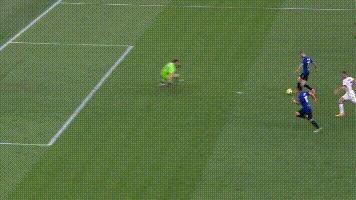 这一年的国米与罗马双线争冠,意甲第3轮桑普多利亚对罗马