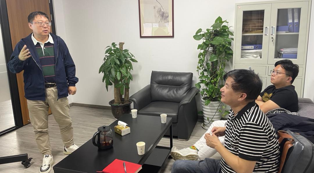 百合网创始人慕岩有性格吗,百合网创始人慕岩视频